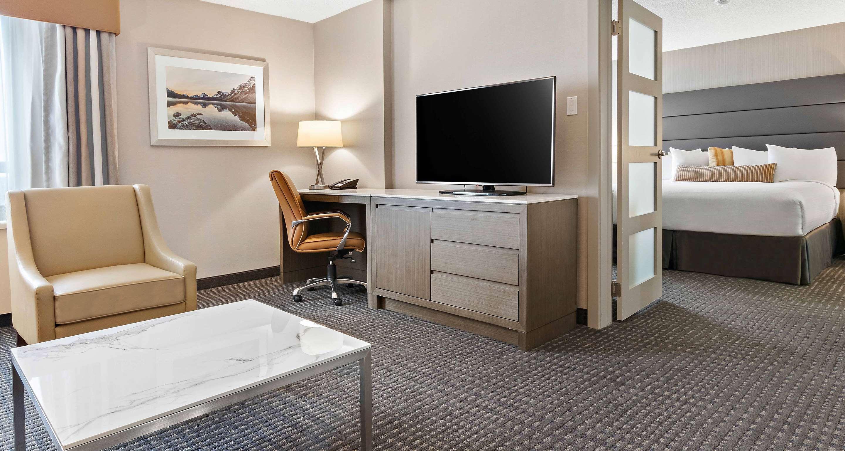 Western Premier Plaza & Conference Centre Hotel Calgary