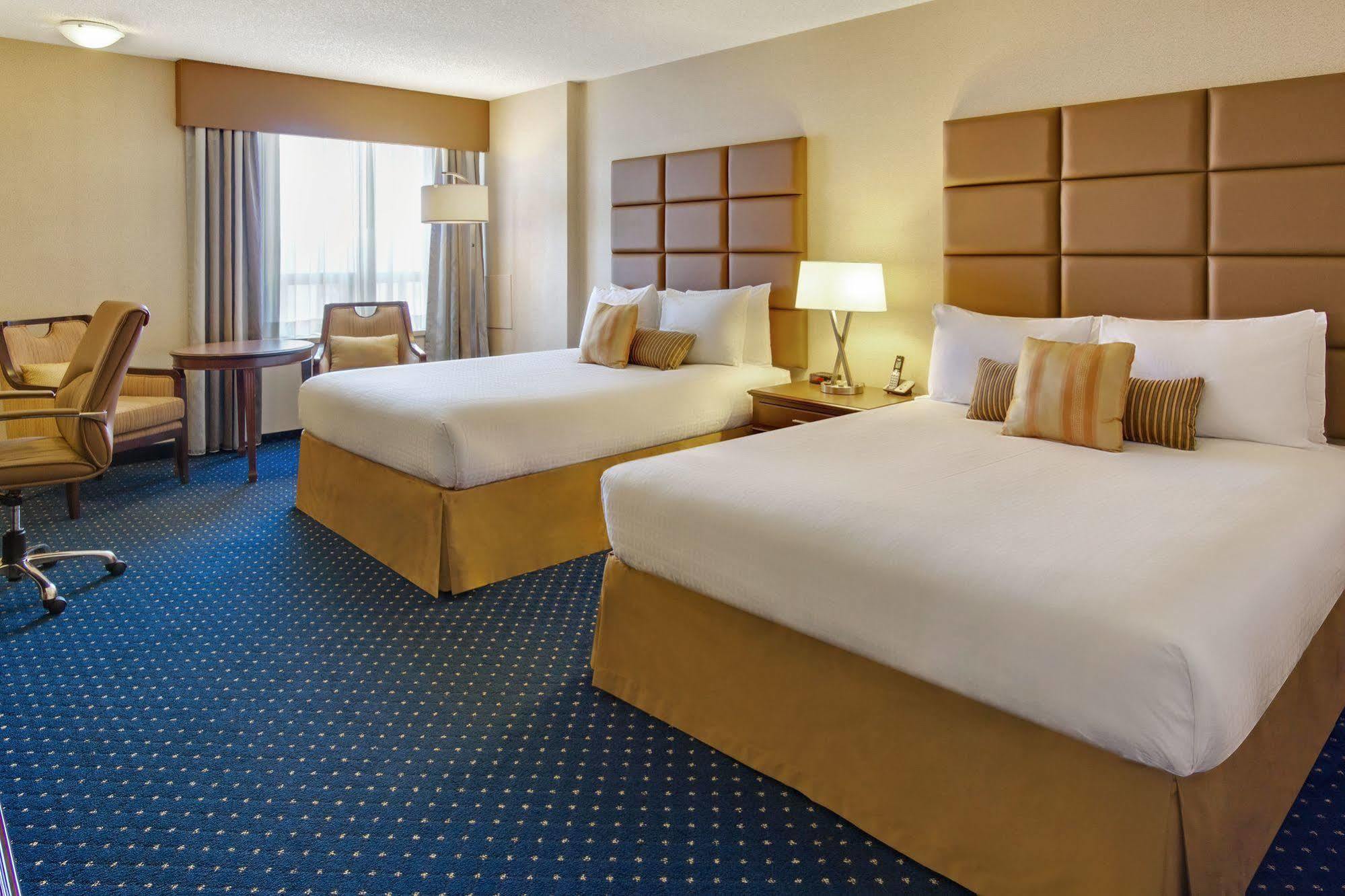 Western Premier Plaza & Conference Centre Hotel